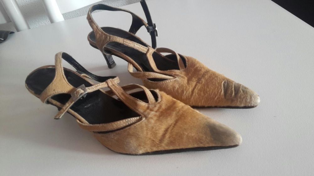 Sapato castanhos
