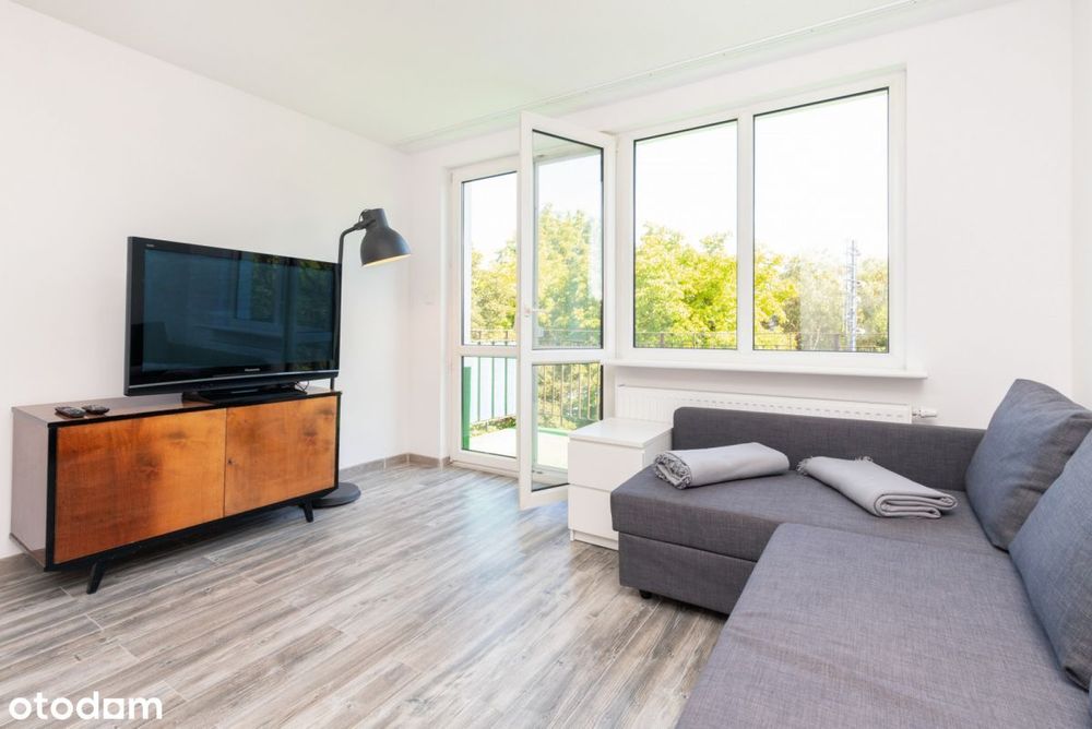 **skm 10 minut** Prywatny parking i balkon!**