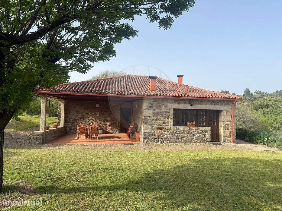 Moradia T2 para arrendamento