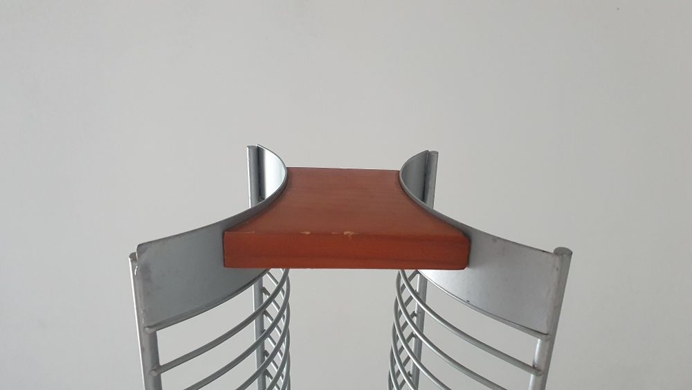 Estante / Coluna para 60 CDs