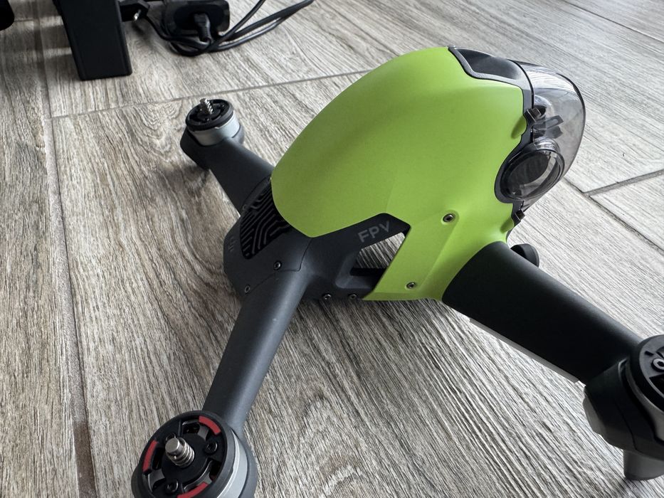 Dron Dji FPV Combo