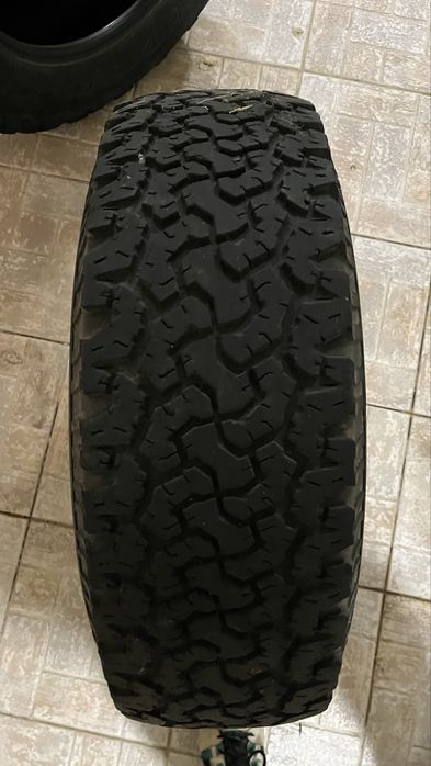 Pneu BF goodrich K0 235 70 R16