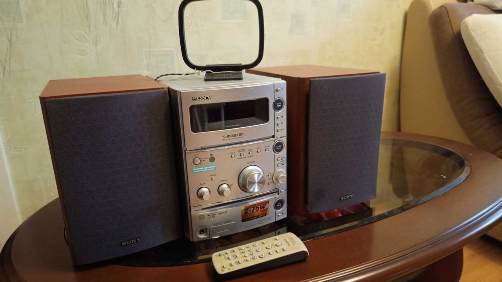 Sony Micro Hi-Fi Component system cmt-CPZ1