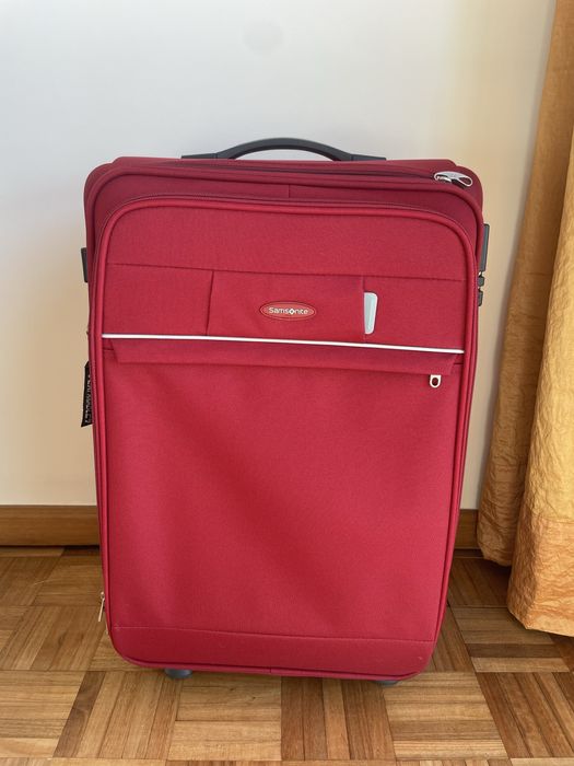 Mala de Viagem Samsonite Vermelha – Como Nova