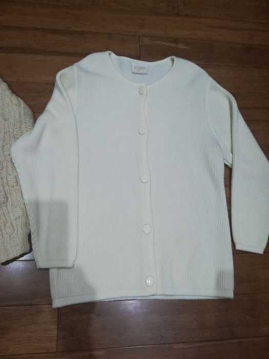 NOWY-100% WELNA-OWCZA- naturalna- sweter-kardigan