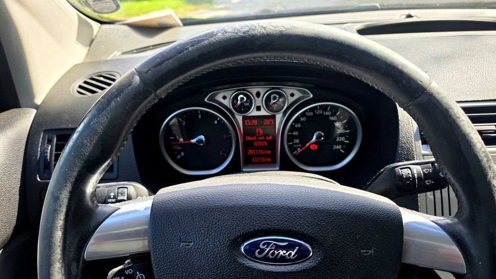 Ford Kuga 2.0DCI 136KM Panorama