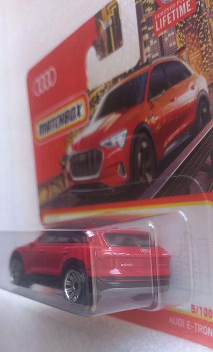 Audi E-tron matchbox