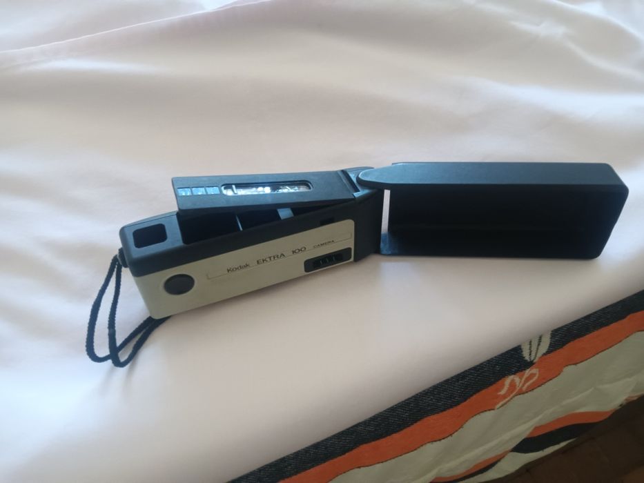 Máquina fotográfica Kodak Extra 100- Excelente estado