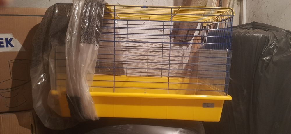 Продам клітку для тваринок