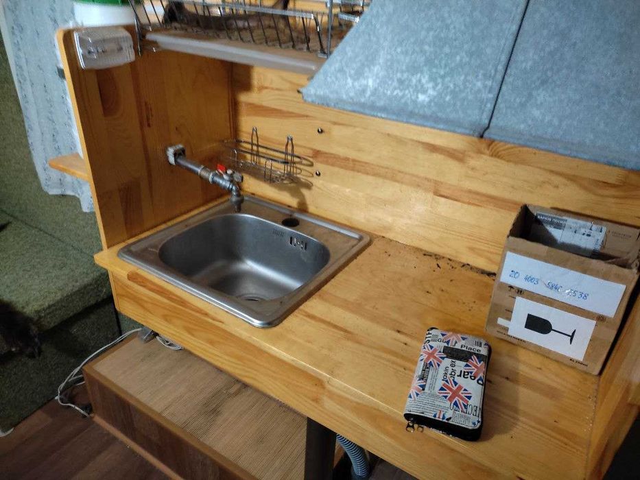 жилой трейлер прицеп дом на колесах