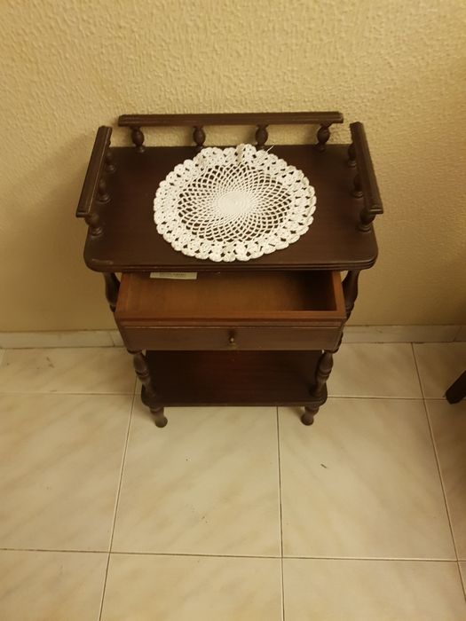 Telephone table64751794722818122