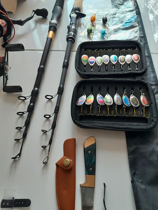(Daiwa)Zestaw spinning/casting+przynety i akcesoria