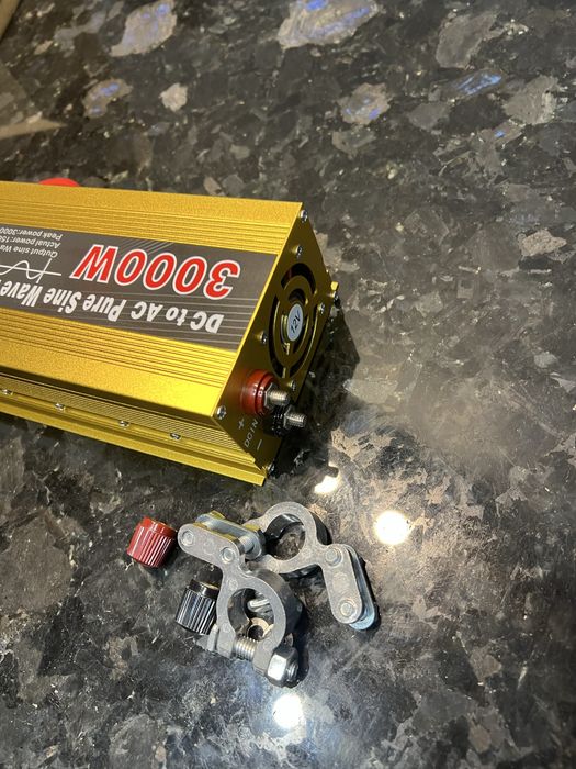 Инвертор 12/220 чистый синус