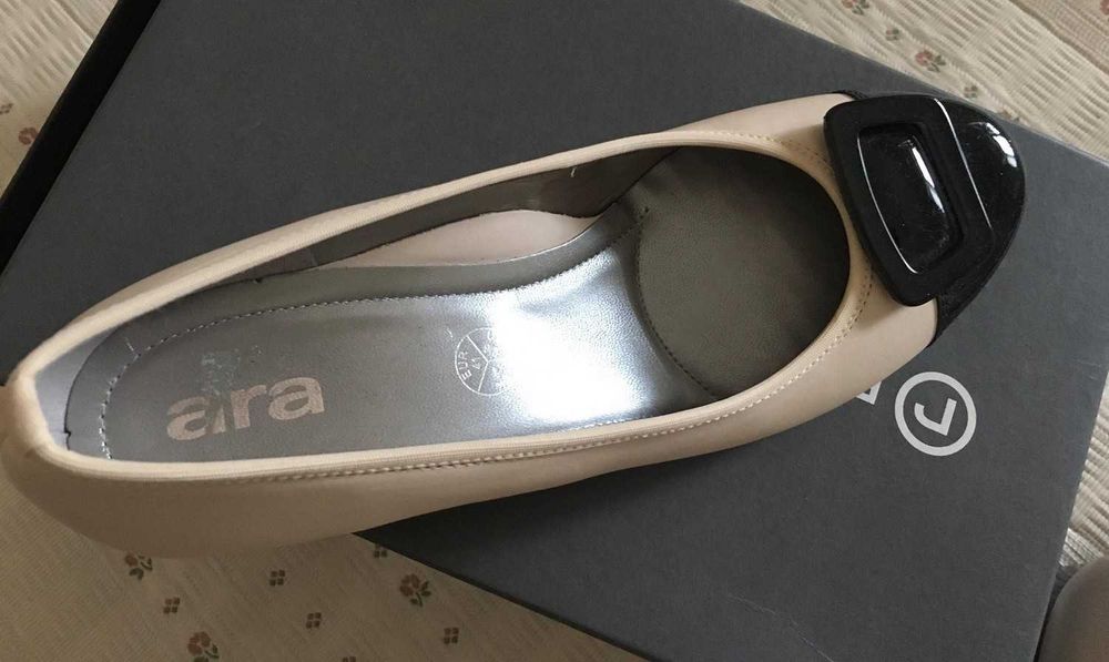 Sapatos em pele ARA
