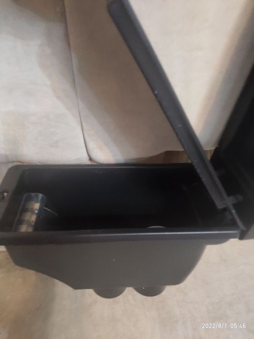 Подлокотник, підлокітник Suzuki jimny, зузуки джимни