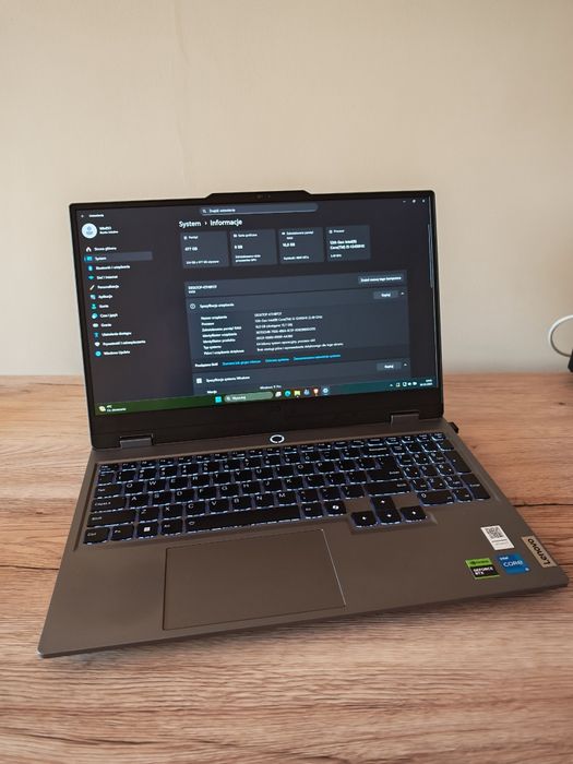 Laptop gamingowy Lenovo loq 15iqx9 rtx4060
