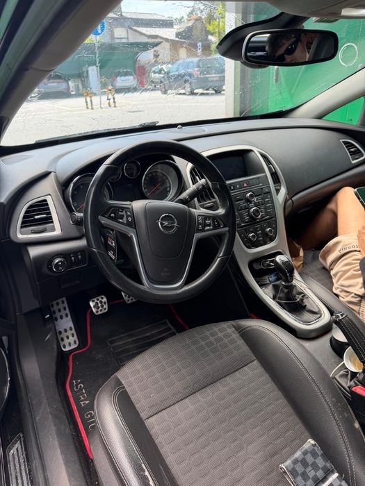 Opel astra GTC 2.0 165cv Diesel