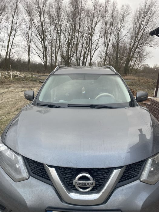 Нісан Рог 2015 рік пробіг на Украіні мінімальний
