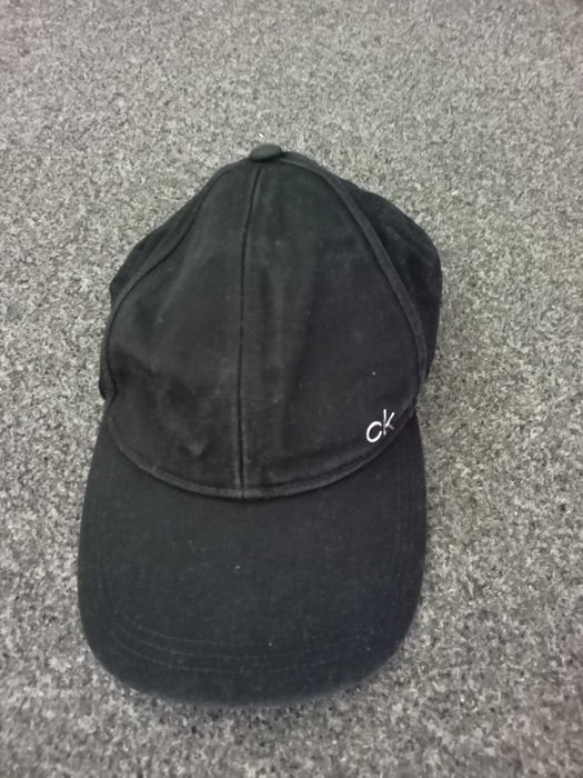 Czapka z daszkiem Calvin Klein, klasyczna, czarna, stan bdb-