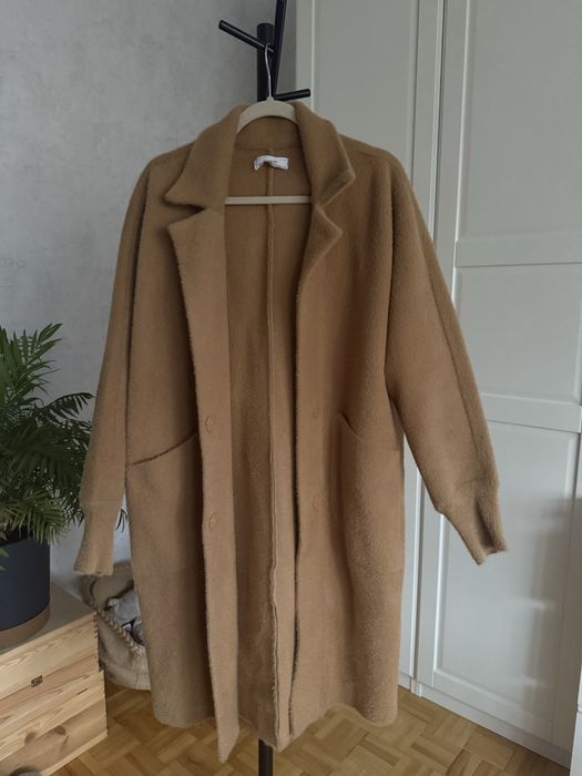 Alpaka camel L Reserved Idealny stan