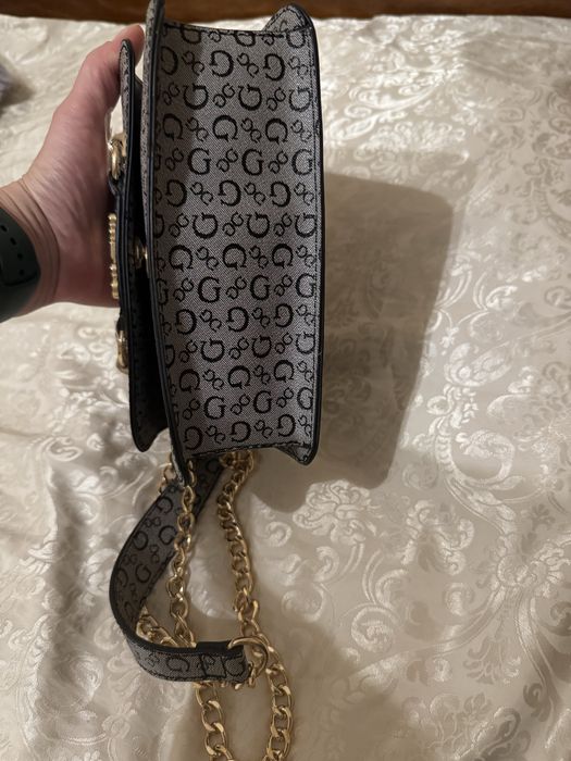 Сумочка, клатч жіночий оригінал Guess