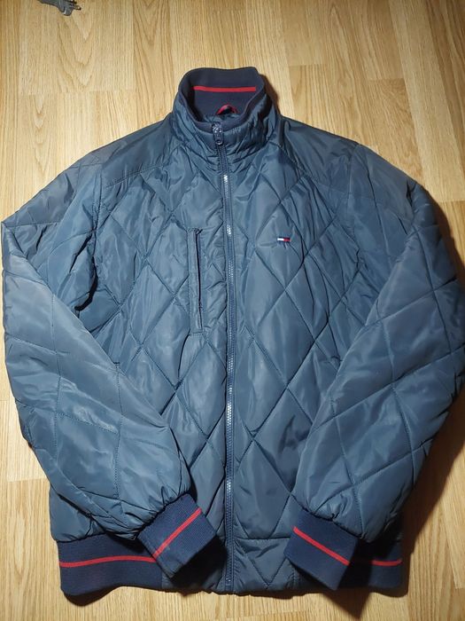 Курточка чоловіча чи на хлопця