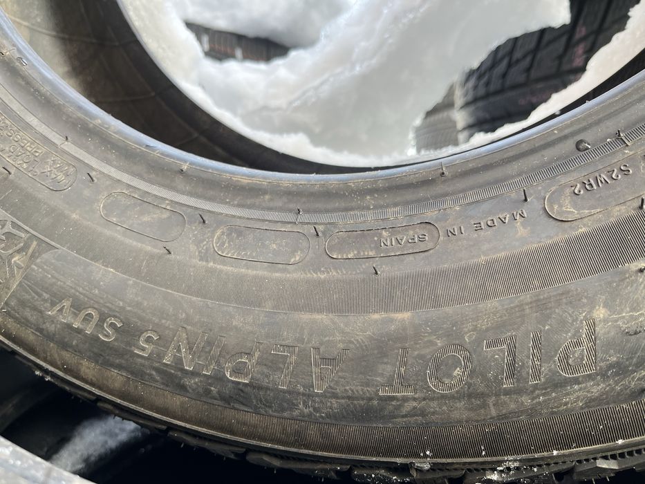 225/65/R17 (нові) 2шт. Michelin Pilot Alpin 5 Suv