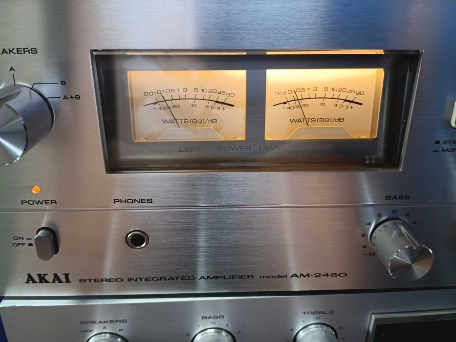amplificador AKAI AM-2450