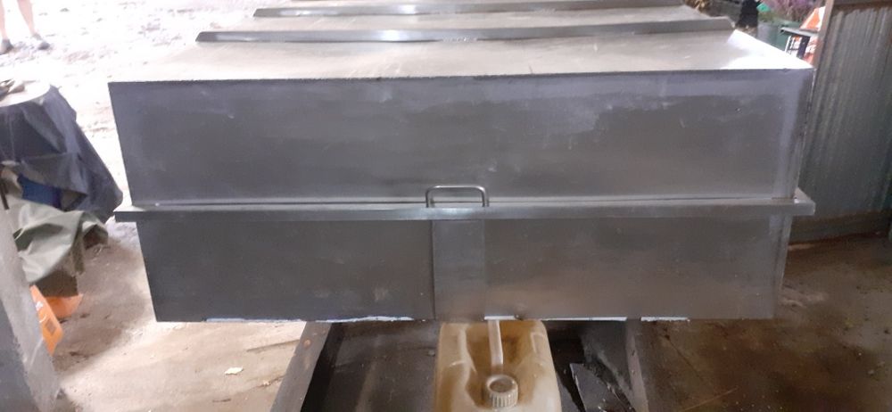 Deposito para transporte de liquidos alimentares em inox