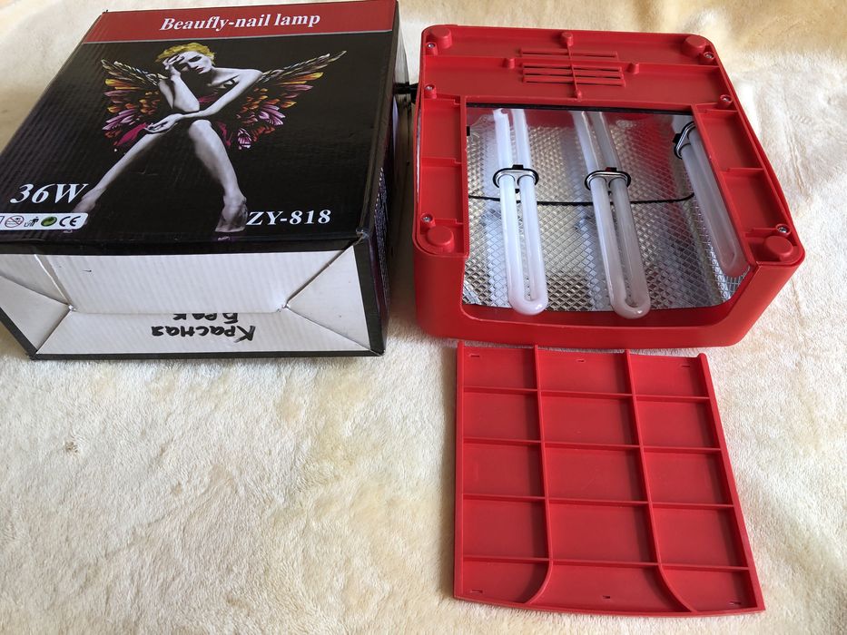 Лампа для манікюру