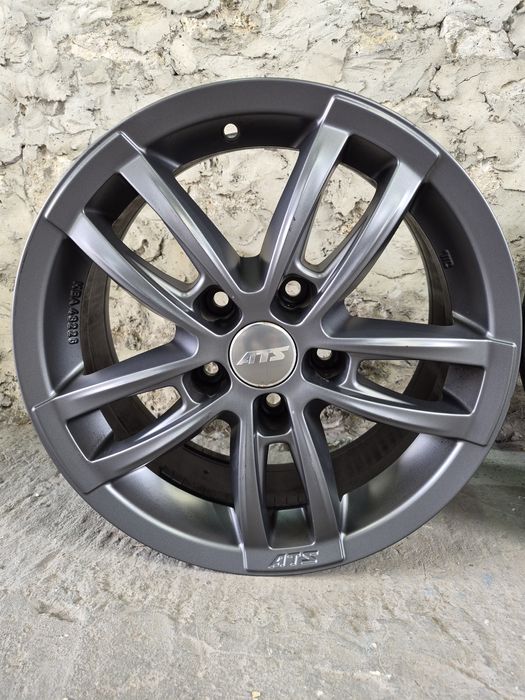 Диски Титани r16 5/120 et38