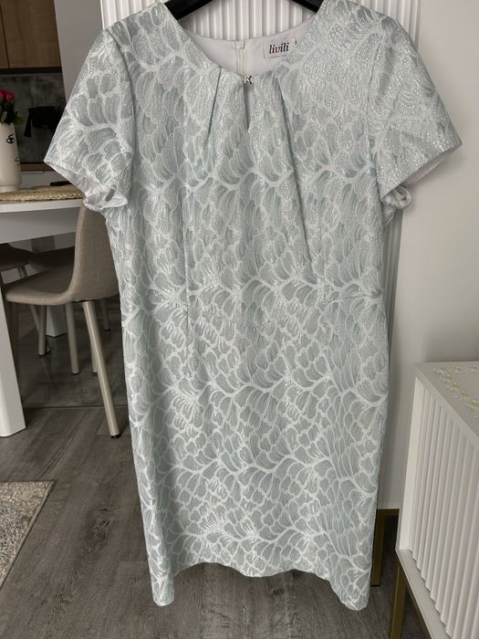 Elegancka sukienka