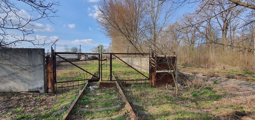 Продам пром базу з ЖД Гілкою та  краном вул. Квітнева