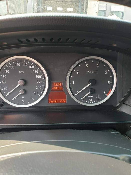 BMW E60 2.2 Benzyna 2003r