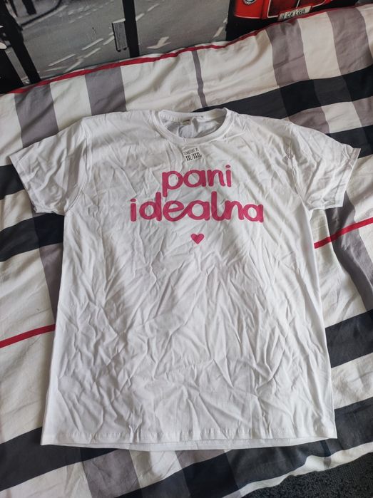 Nowy biały t-shirt damski z nadrukiem XL