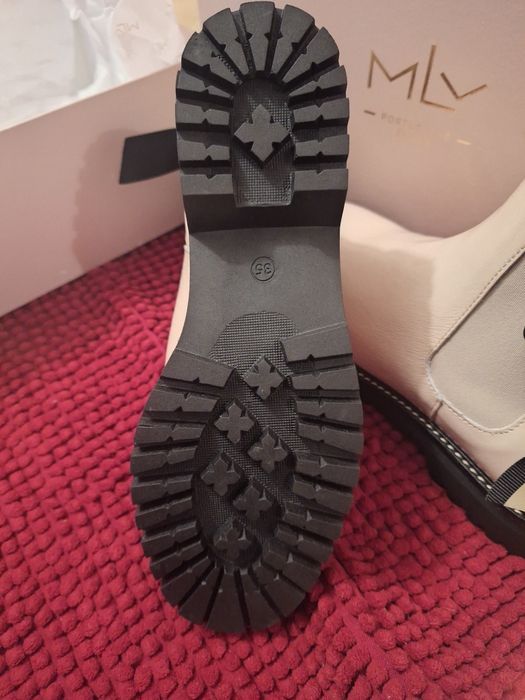 Bota da marca MLV Shoes