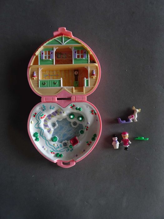 Polly Pocket Heidi's Alpine Chalet 1989 Bluebird