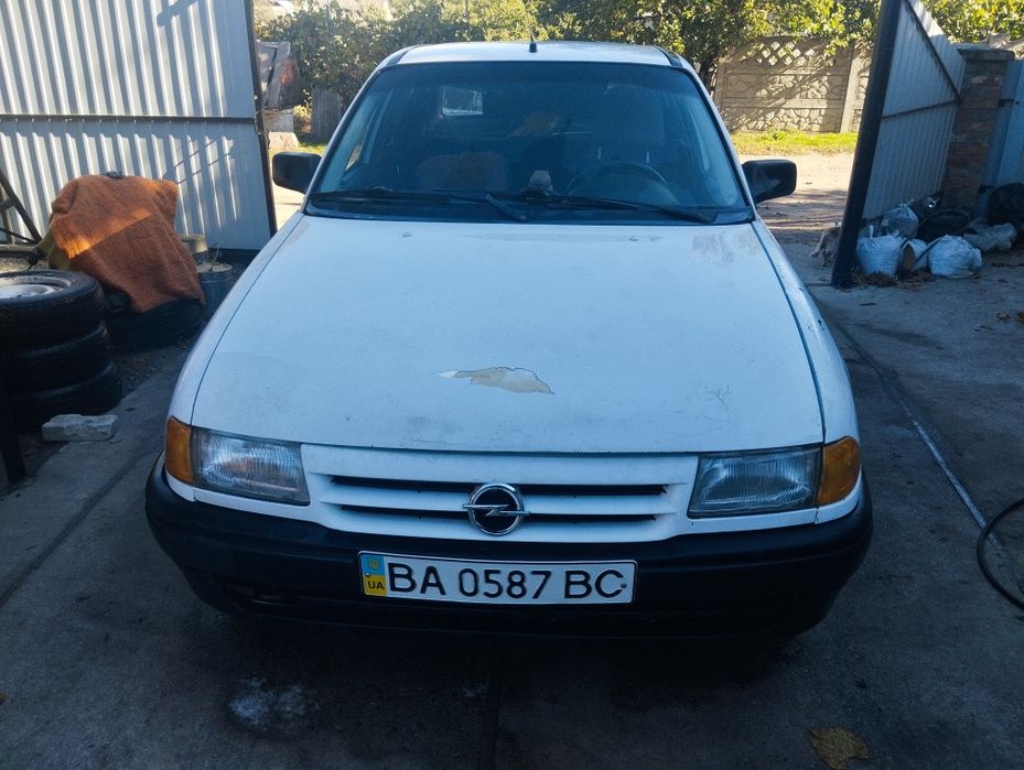 Продам Opel astra F