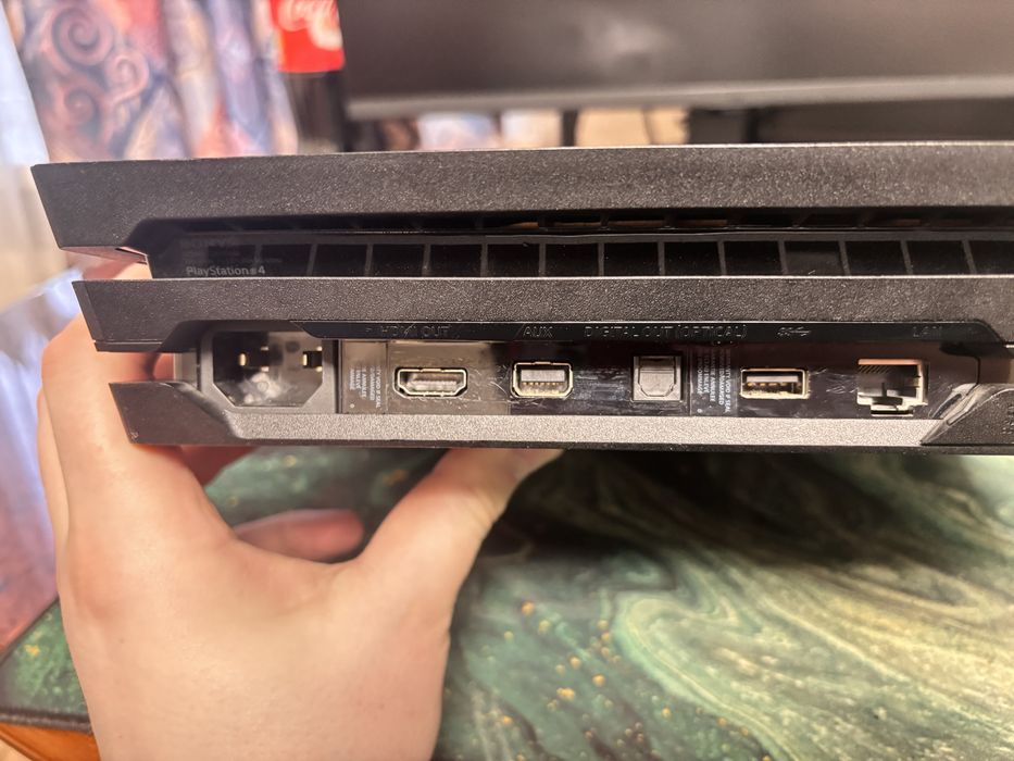 PlayStation PS 4 Pro 1TB