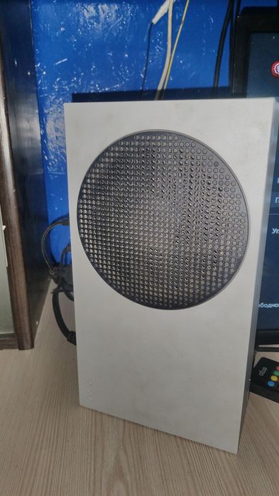 Продам Xbox series s