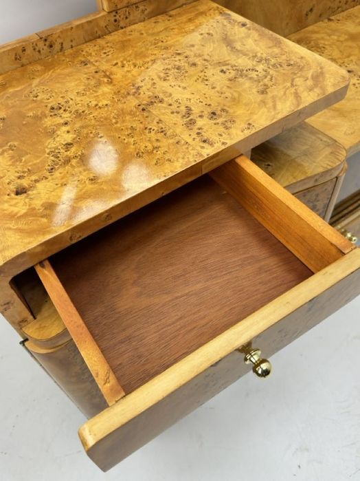 Stara toaletka Art Dèco z dużym okrągłym lustrem