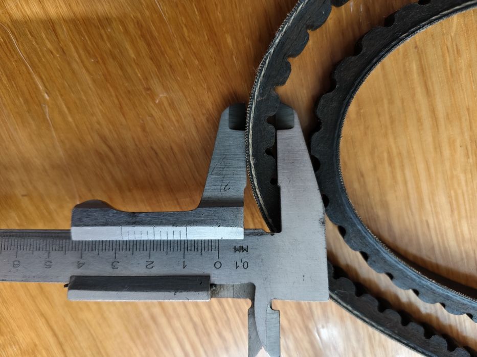 Ремень автомобильный 13×1550