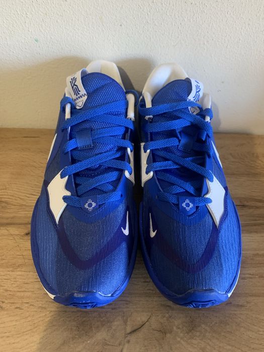 Ténis Nike Kyrie Low 5 TB Promo Game Royal - Tamanho 42 (Novos)