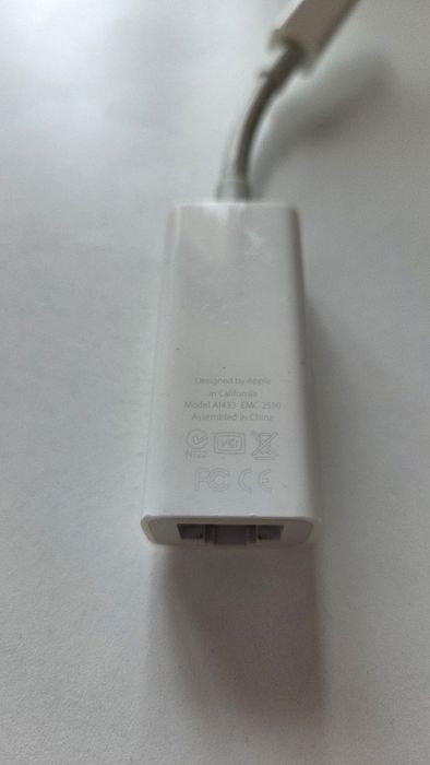 Apple Thunderbolt Adapter447392542213416962