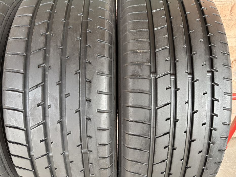 Комплект Літніх шин 225/55R19 Toyo
