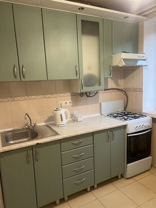 Квартира, 12 школа, погодинно подобово потижнево