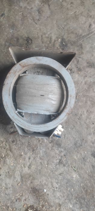 Продам трансформатор електричний