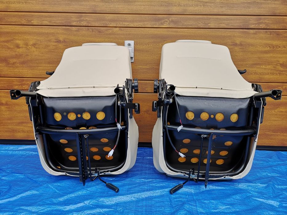 VW Golf MK1 Cabrio, tapicerka, fotele, wnętrze