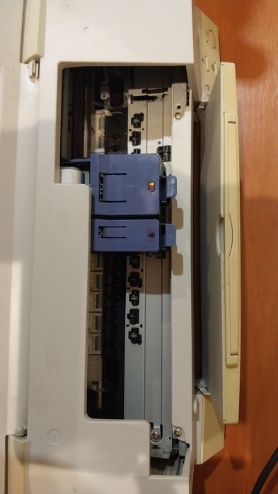 Продам рабочий Принтер Epson Stylus Color 600  в отличном состоянии  .