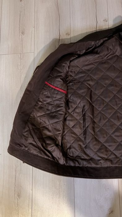 Шкіряна чоловіка куртка | У новому стані